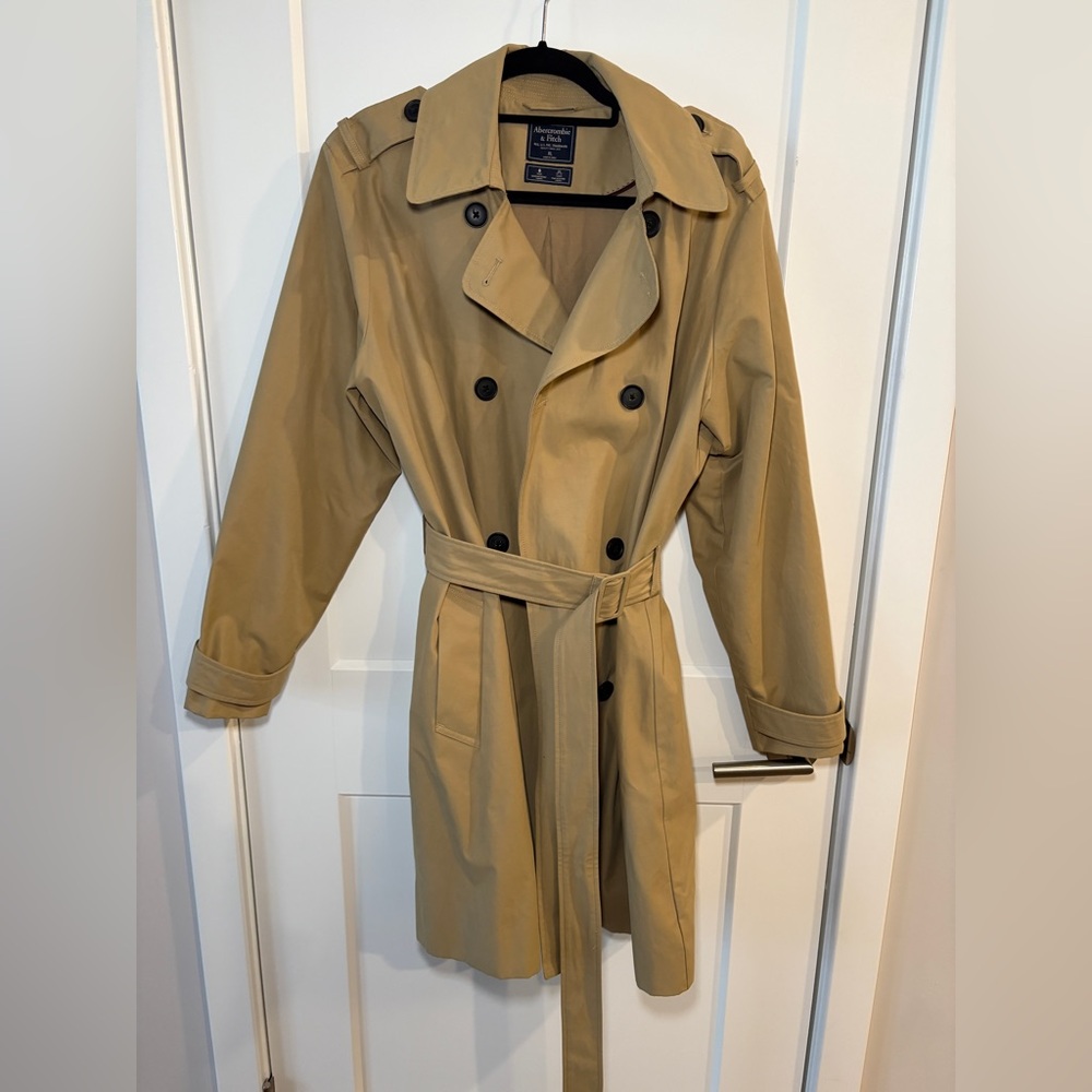 Abercrombie Classic Tan Trench Coat